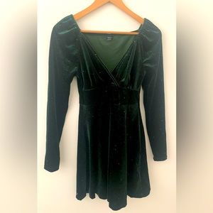 Rich forest green mid thigh dress with silver sparkles